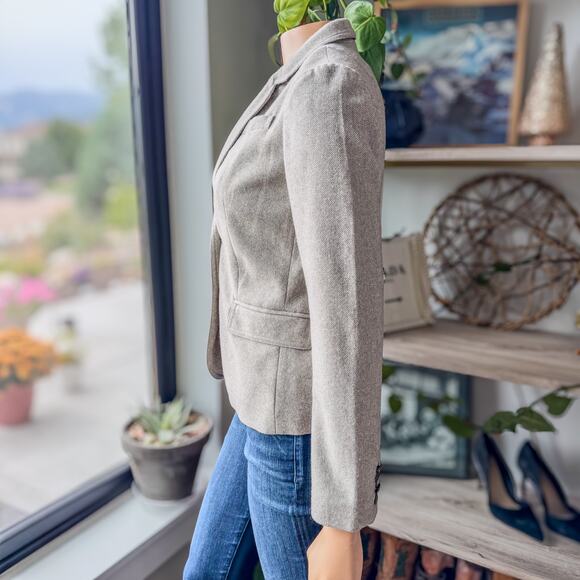 Banana Republic Black Diamond Oatmeal Tweed Academy Blazer, Shoulder Pads-Size 2 - Picture 3 of 10